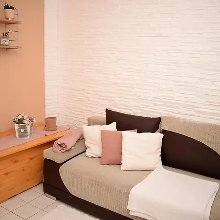 Apartament Liliom *