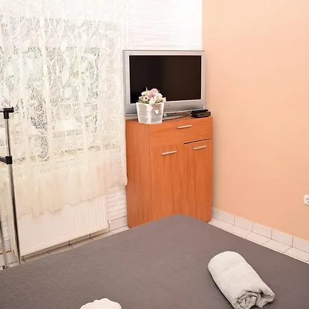 Apartament Liliom